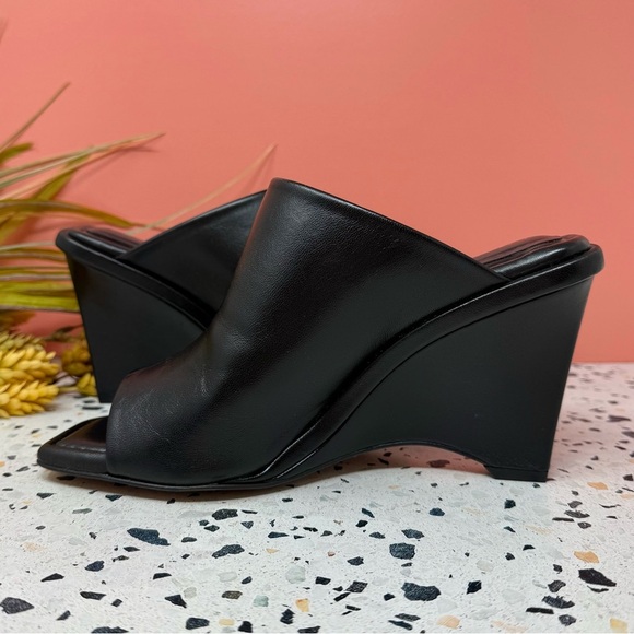 FRAME Black Leather Wedge Women’s Slide Mules Sandals Sz 38.5 - Picture 5 of 11
